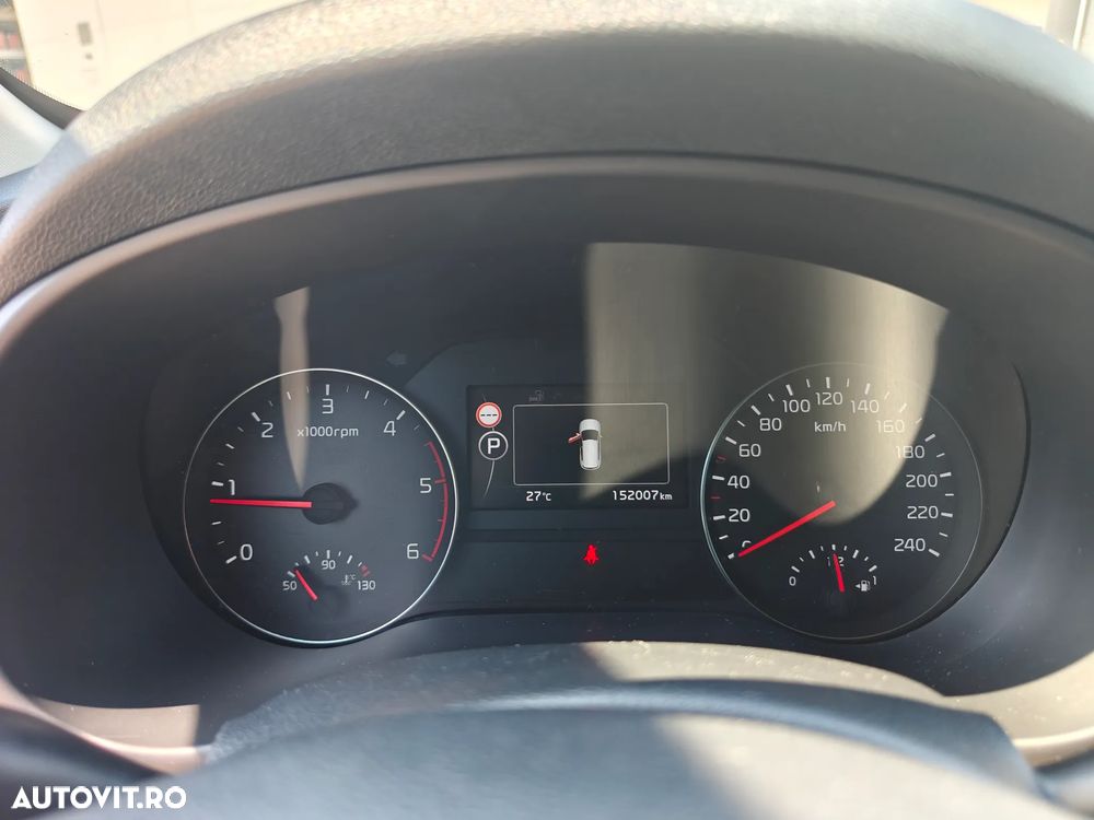 Kia Sportage 2.0 CRDI AWD Aut. VISION - 10