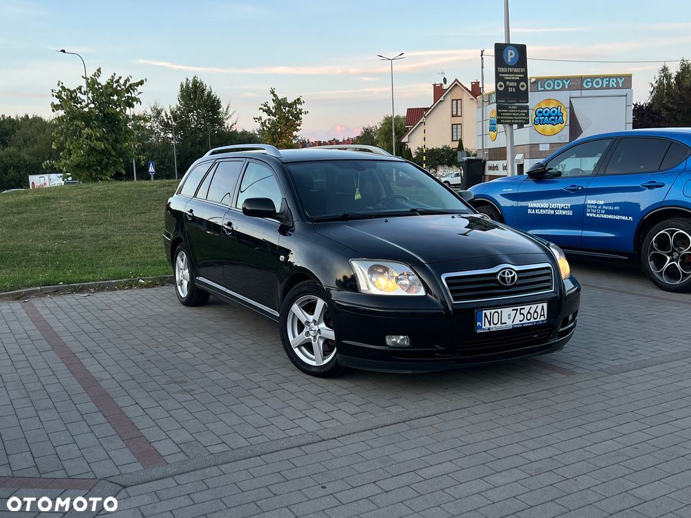 Toyota Avensis 2.0 VVT-i Automatik Executive - 1