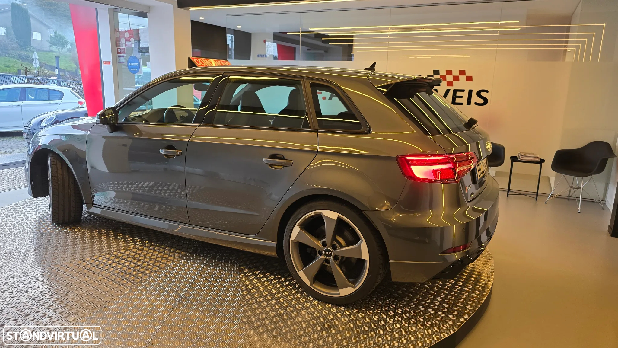 Audi RS3 Sportback 2.5 TFSI quattro S tronic - 17