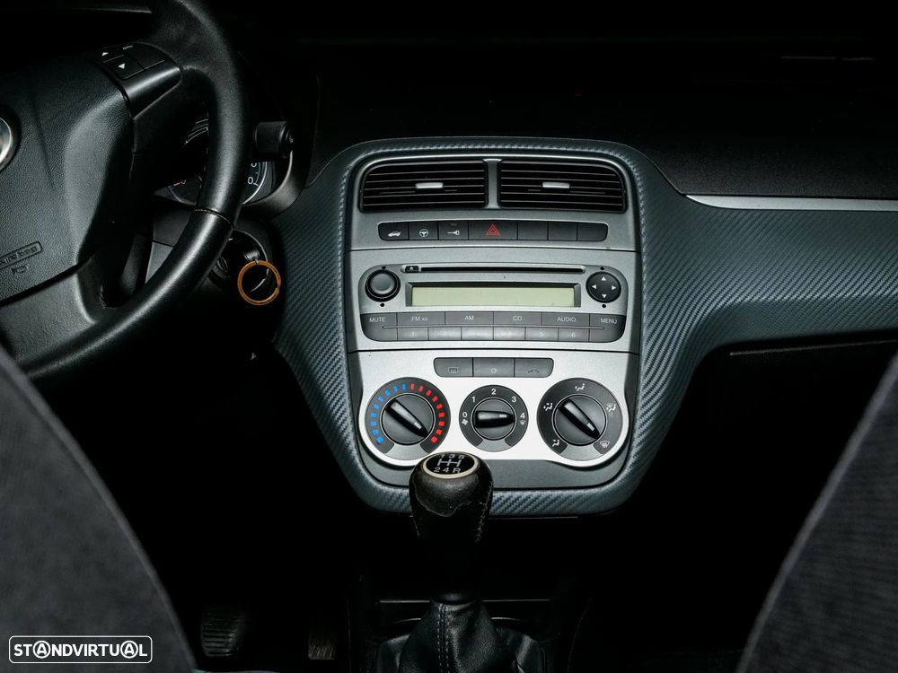 Fiat Grande Punto 1.3 M-Jet Emotion 854 - 10