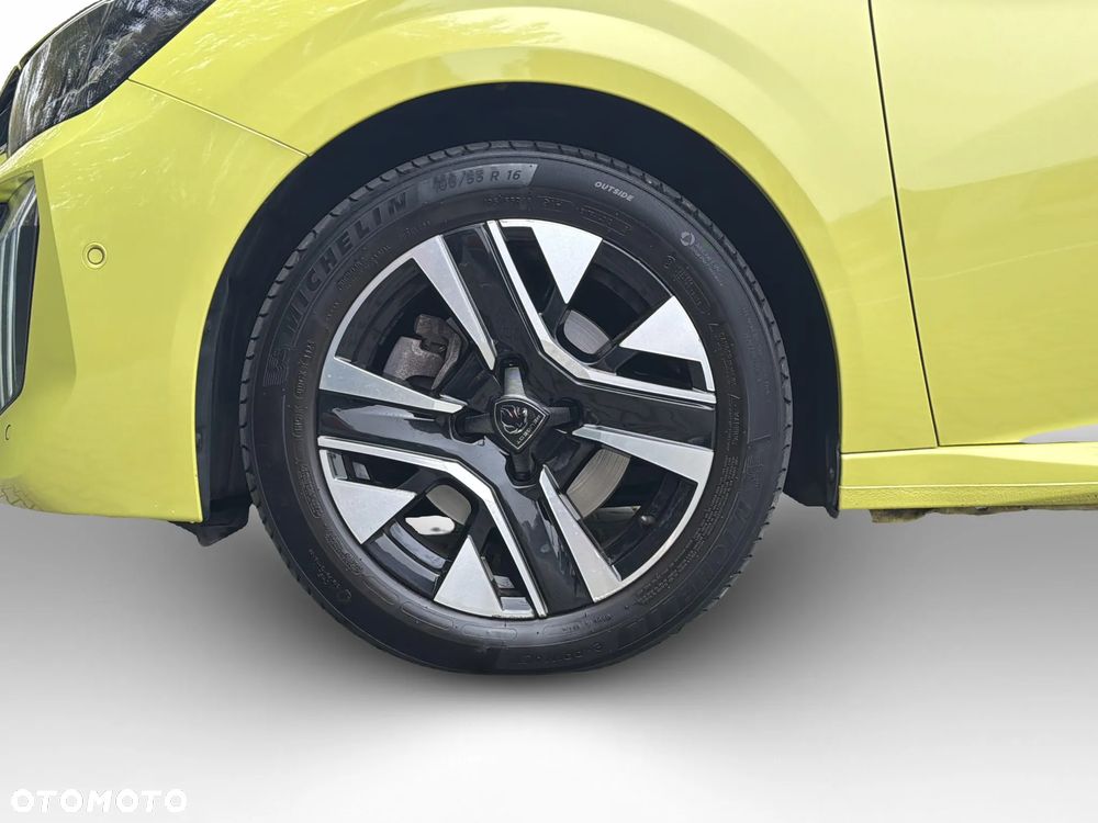 Peugeot 208 1.2 T Allure S&S - 12