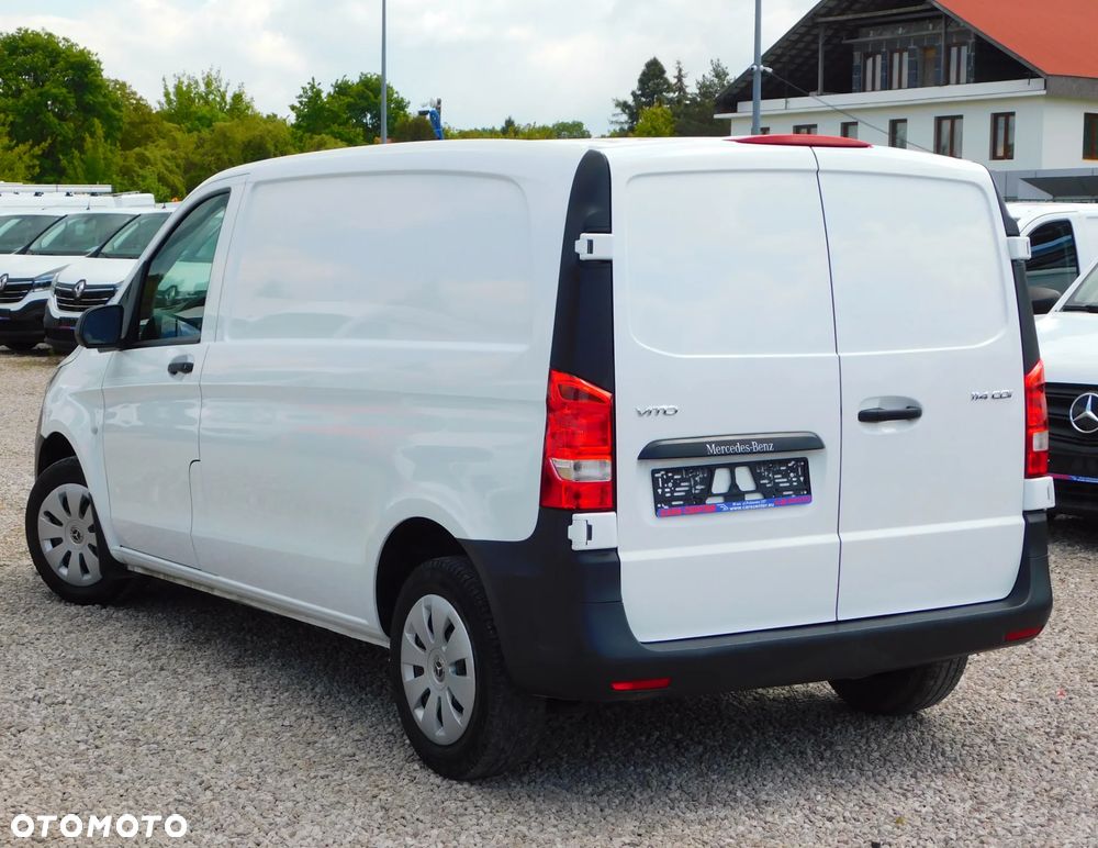Mercedes-Benz VITO - 10