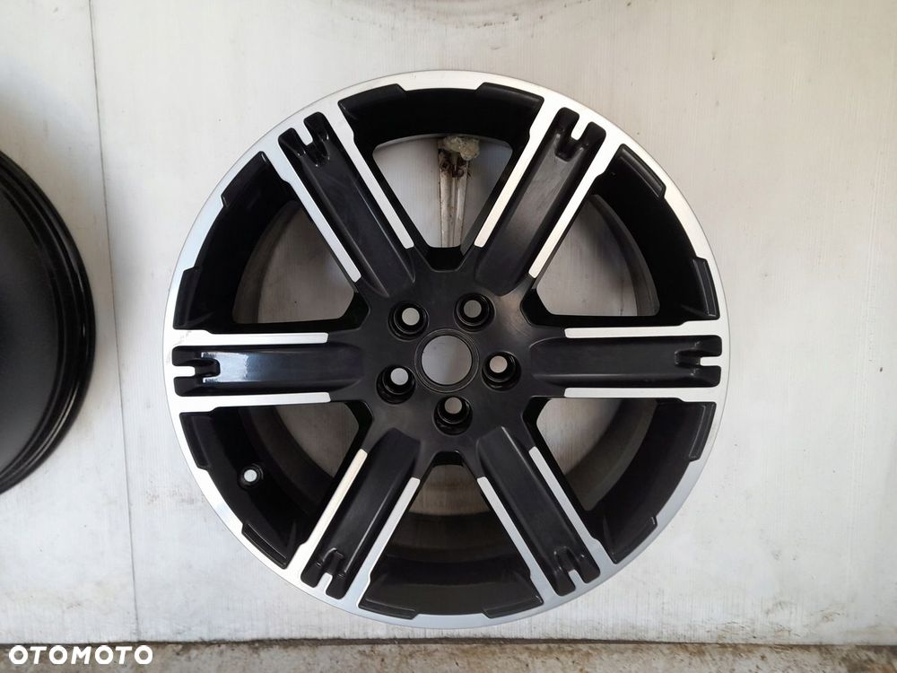 Felgi aluminiowe Land Rover OE BJ32-1007-DB 8.0" x 19" 5x108 ET45 - 4