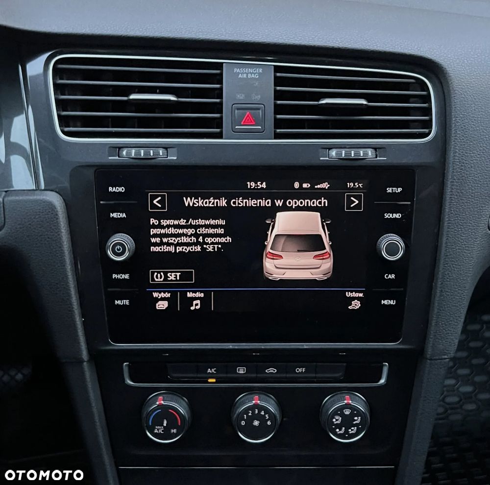 Volkswagen Golf 1.0 TSI Trendline - 23