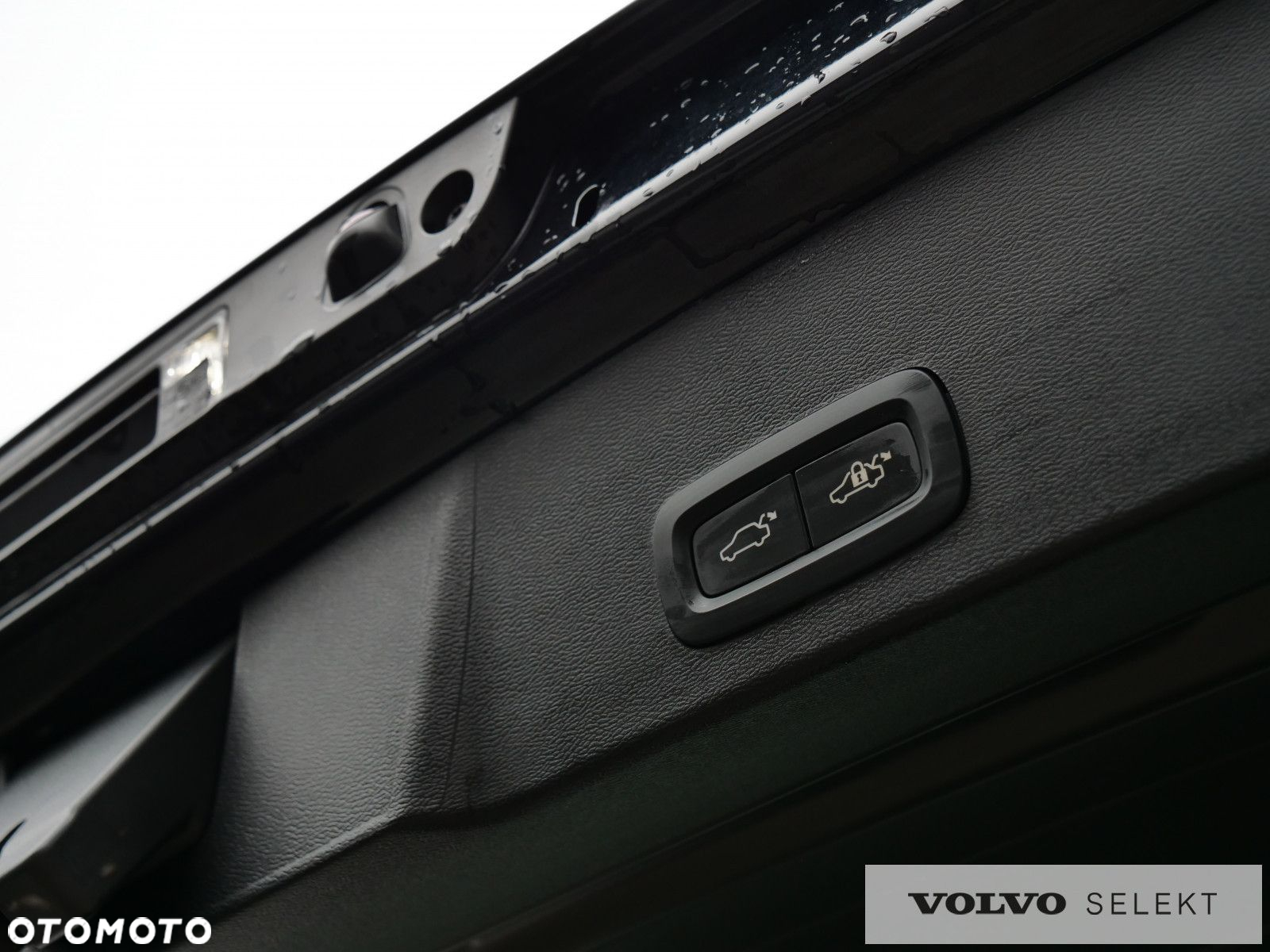 Volvo XC 40 - 30