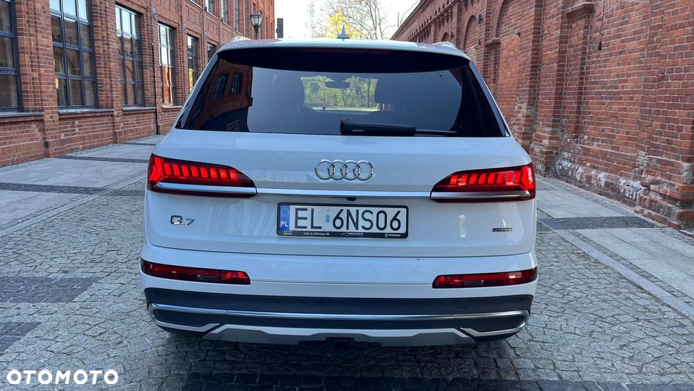Audi Q7 - 9