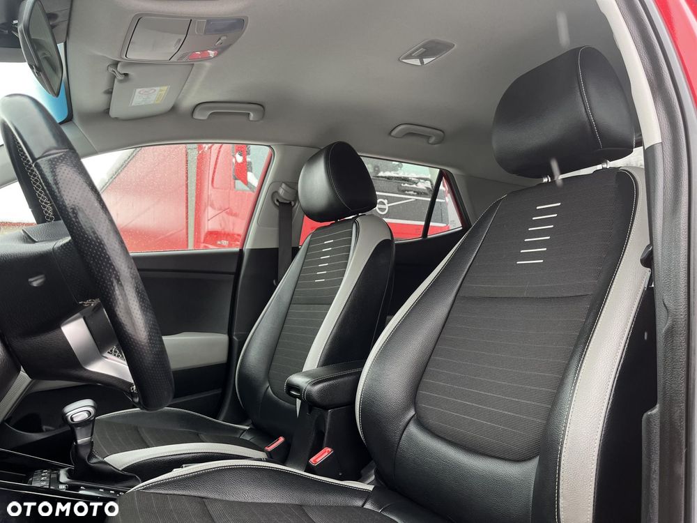 Kia Stonic 1.0 T-GDI L - 15