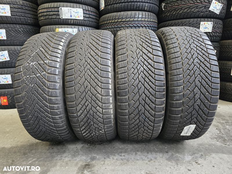 235/55/18 Pirelli 4piese - 1