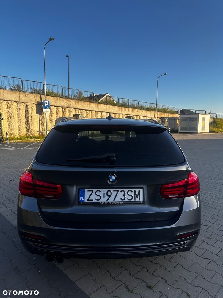 BMW Seria 3 320d Sport Line Shadow - 13