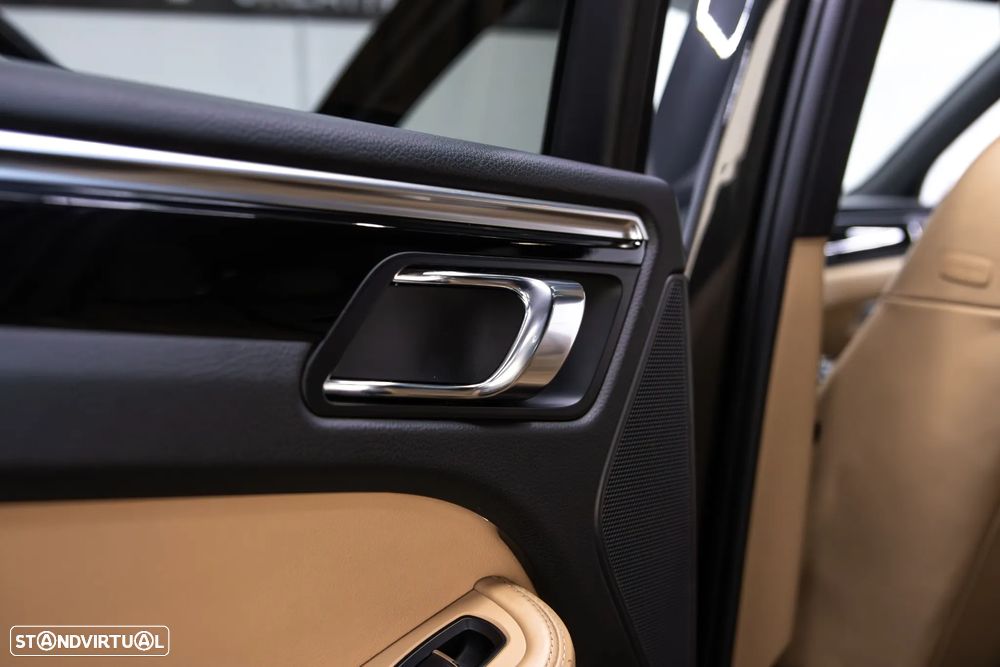 Porsche Macan S - 14