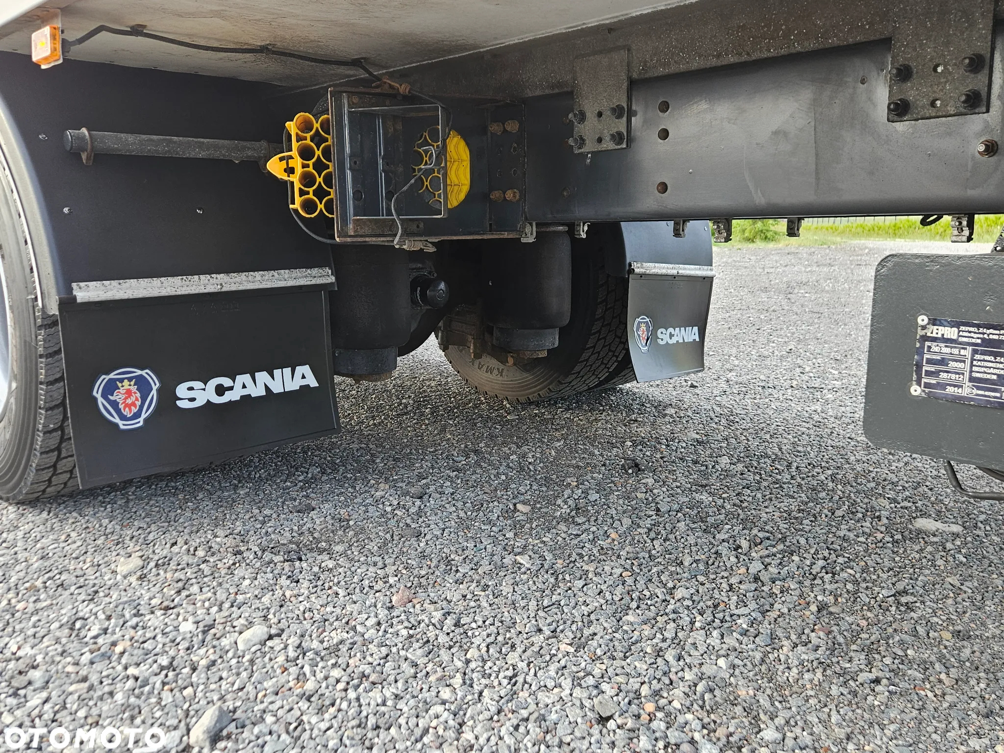 Scania P 250 - 18