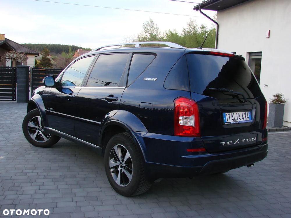 SsangYong/KGM Rexton - 11