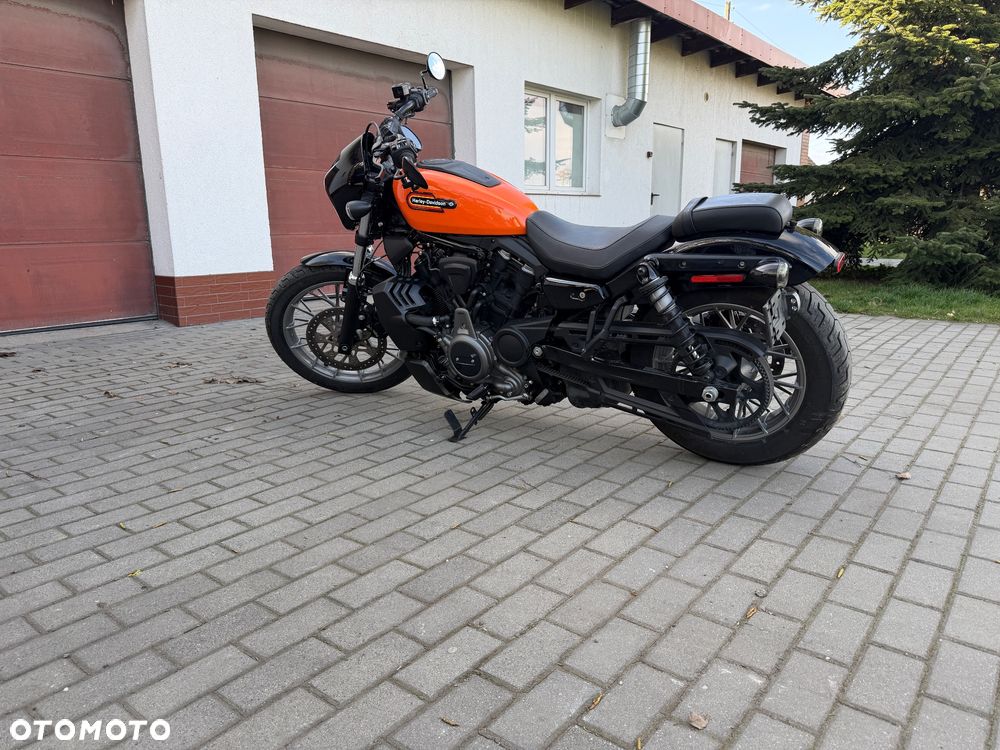 Harley-Davidson Sportster Nightster 975 - 2