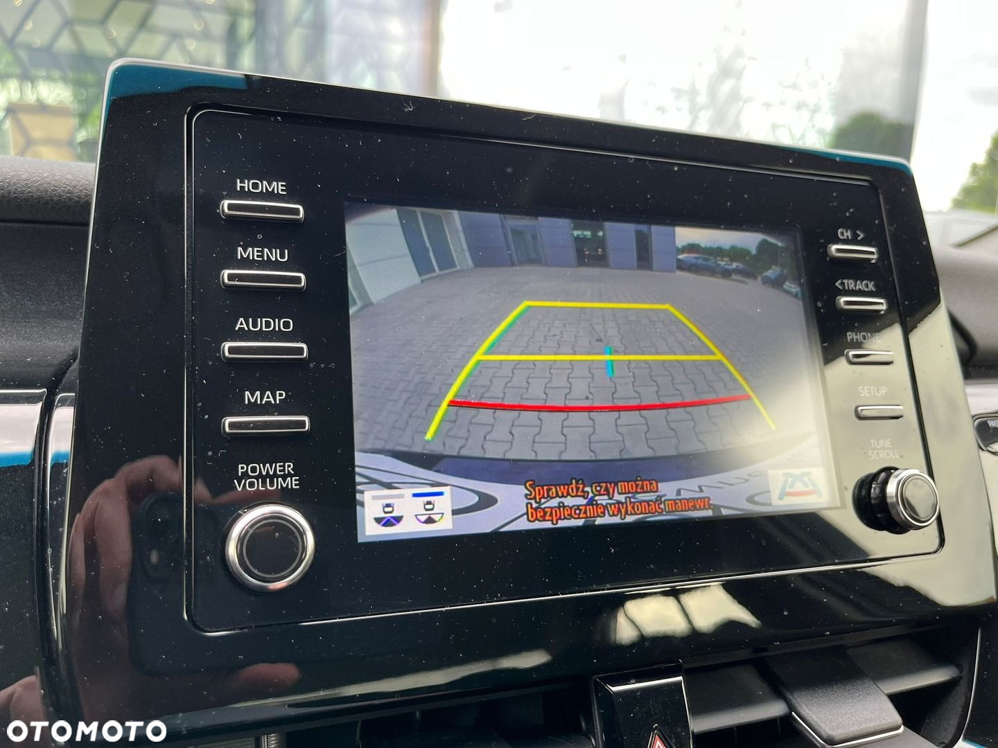Toyota Camry - 20