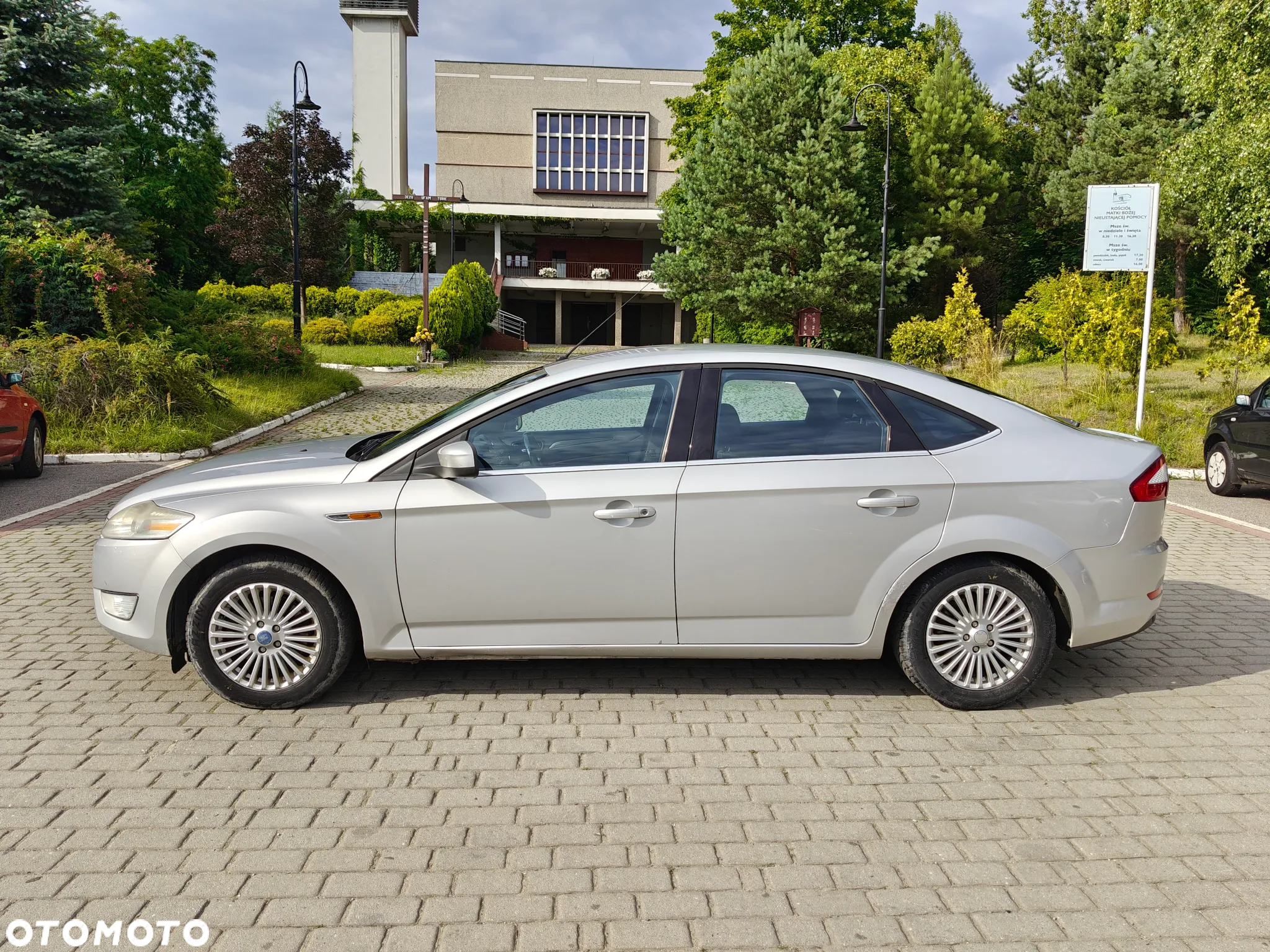 Ford Mondeo 1.8 TDCi Ghia - 10