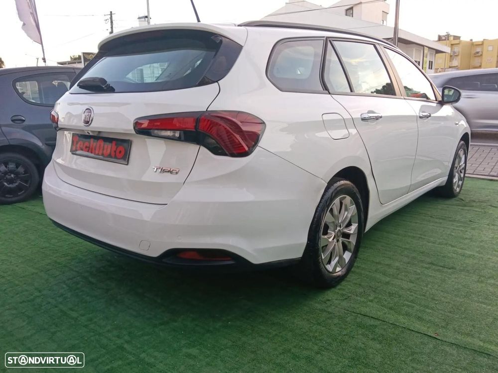 Fiat Tipo Station Wagon 1.3 M-Jet Lounge - 5