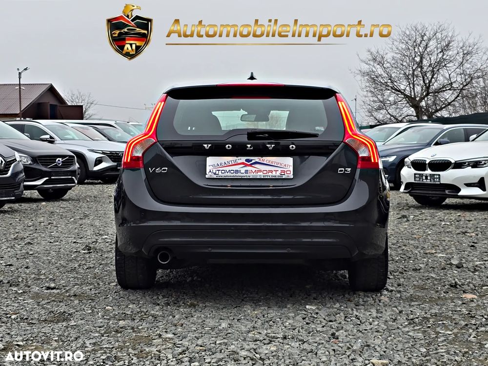 Volvo V60 D3 Geartronic Momentum - 22