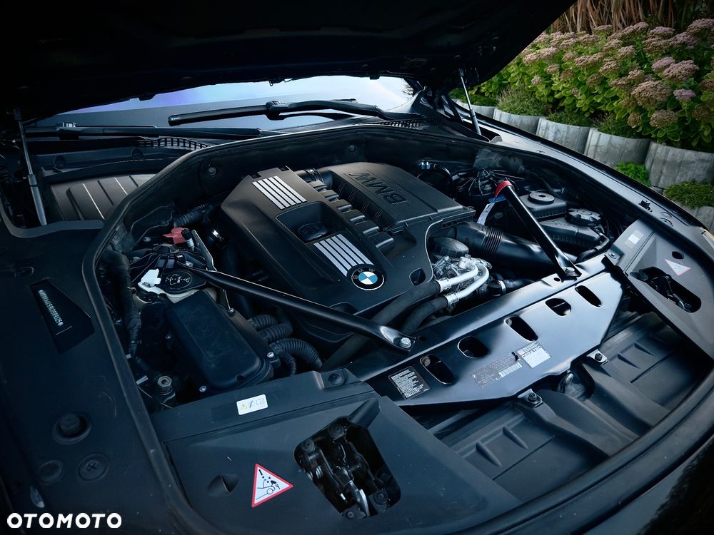BMW Seria 7 - 13