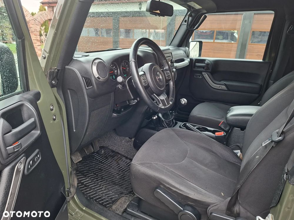 Jeep Wrangler - 7