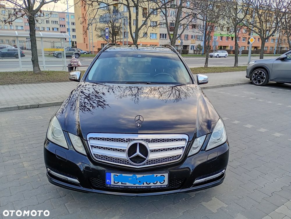 Mercedes-Benz Klasa E 220 CDI DPF BlueEFFICIENCY Automatik - 5