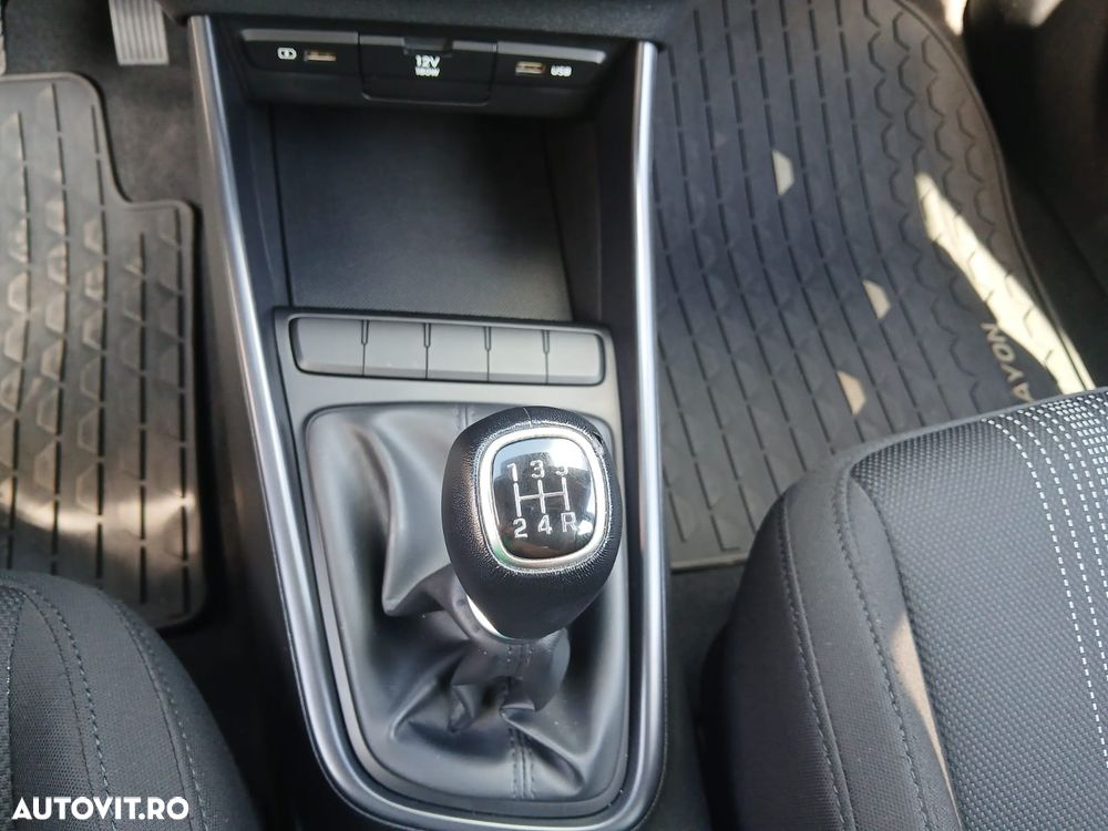 Hyundai Bayon 1.2 MPi 84 CP 5MT Comfort - 15