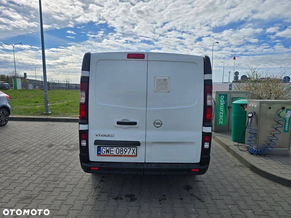 Opel Vivaro - 4