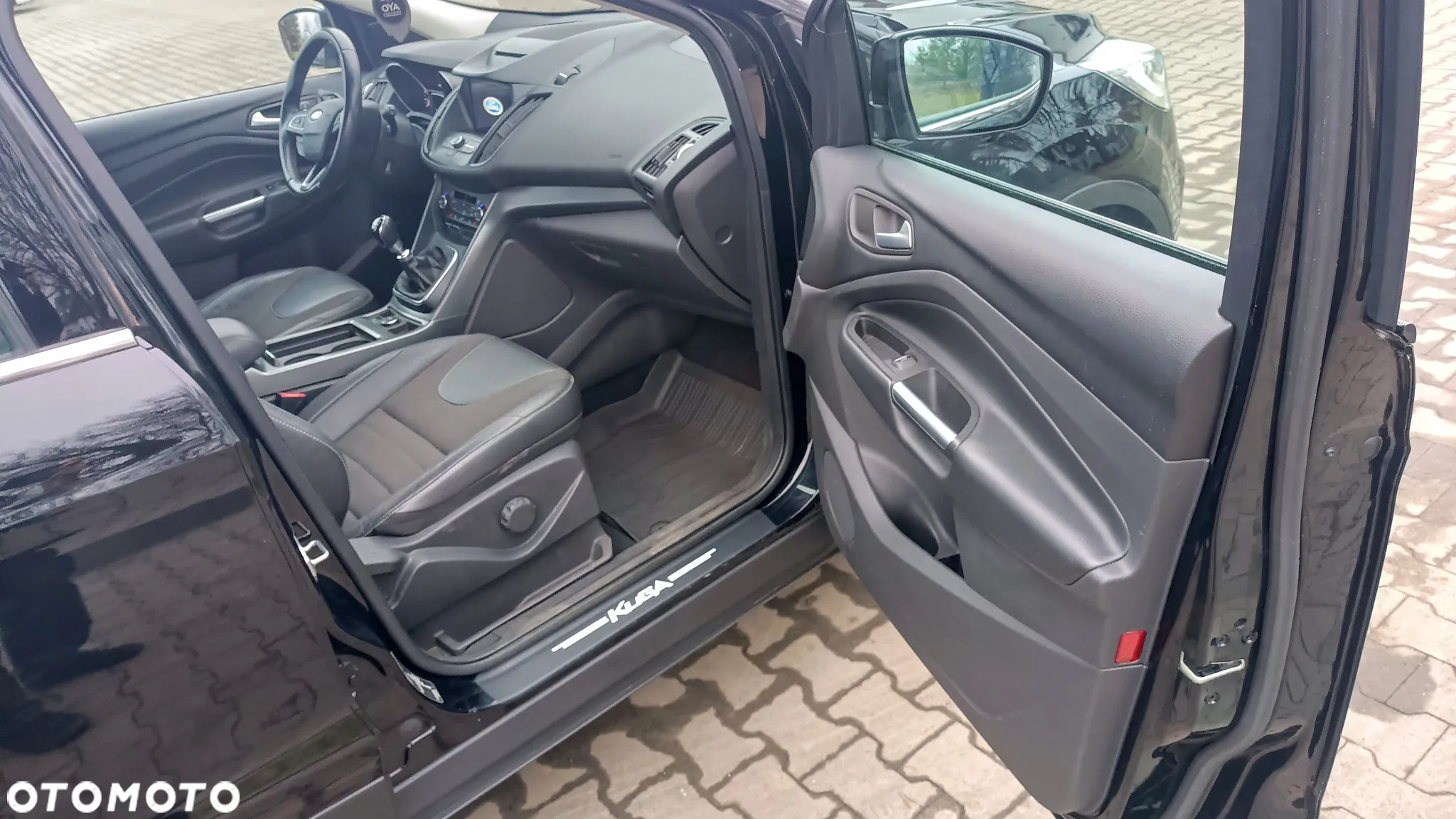 Ford Kuga 2.0 TDCi FWD Titanium - 16