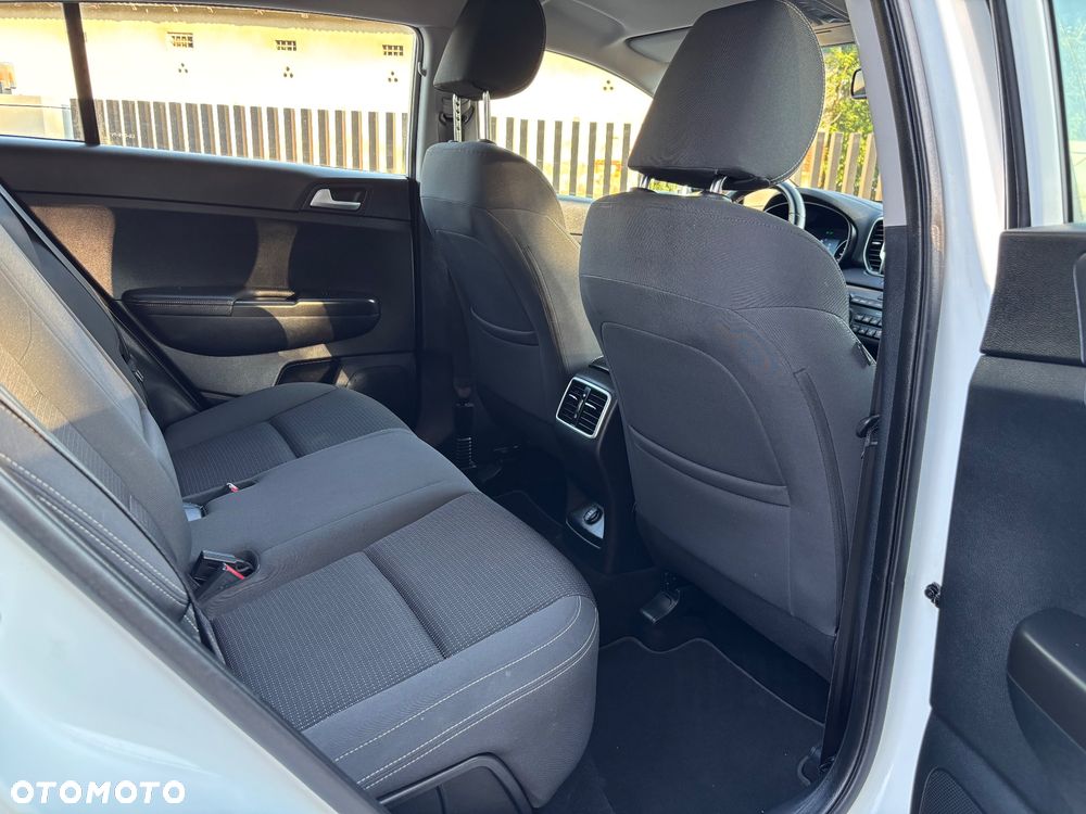 Kia Sportage 1.7 CRDI 2WD ISG Attract - 28