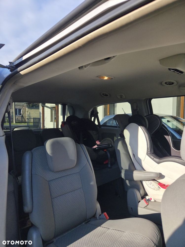 Chrysler Grand Voyager - 2