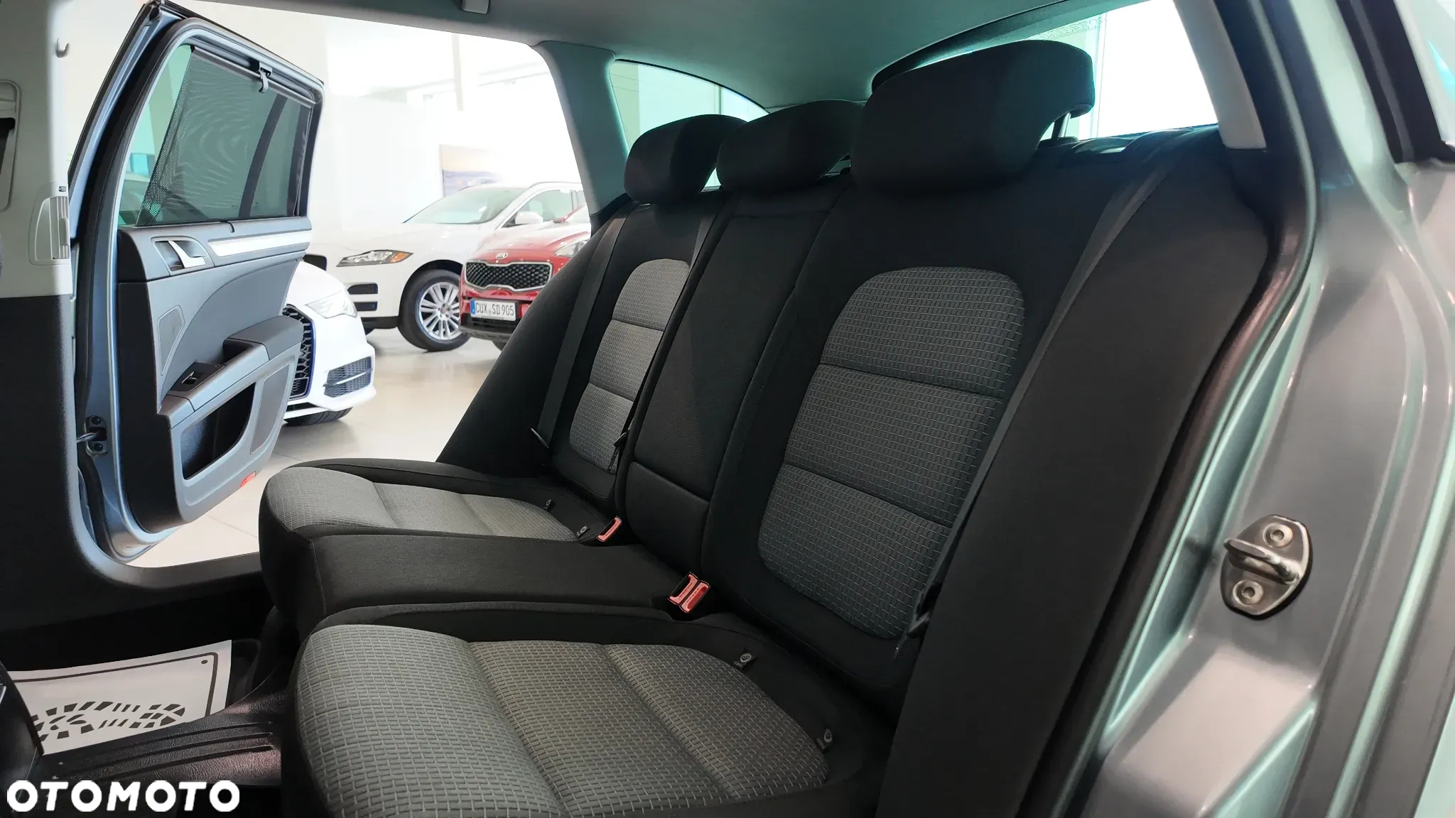 Skoda Superb 2.0 TDI Ambition - 31