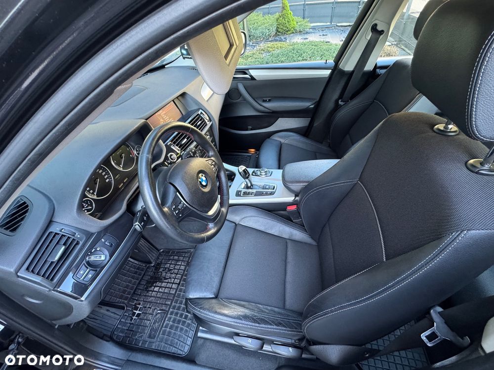 BMW X3 xDrive20d - 8