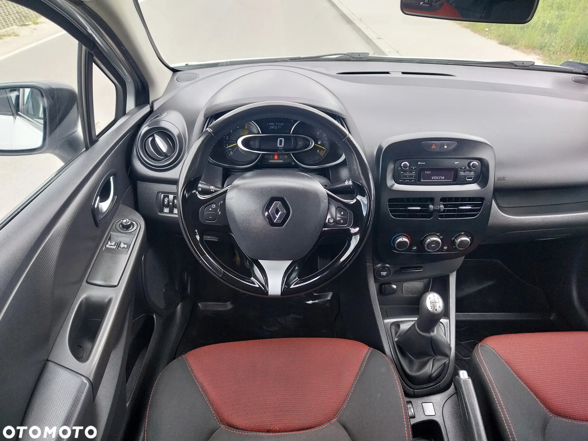 Renault Clio 1.5 dCi Energy Alize EU6 - 32
