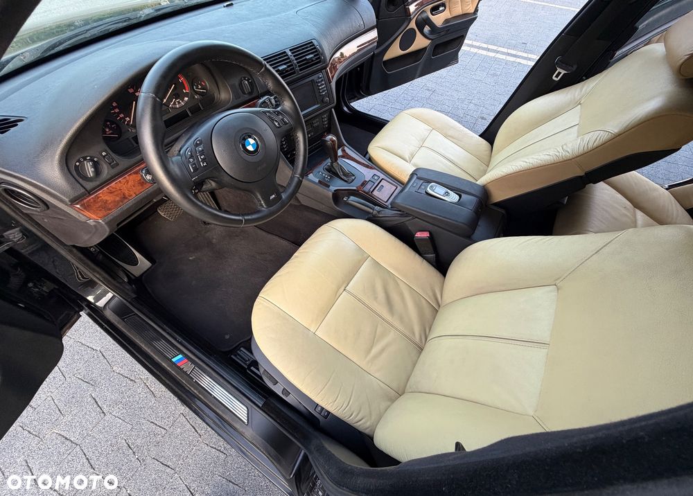 BMW Seria 5 - 30