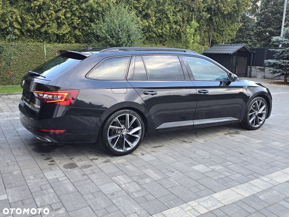 Skoda Superb 2.0 TDI 4x4 DSG Sportline - 5