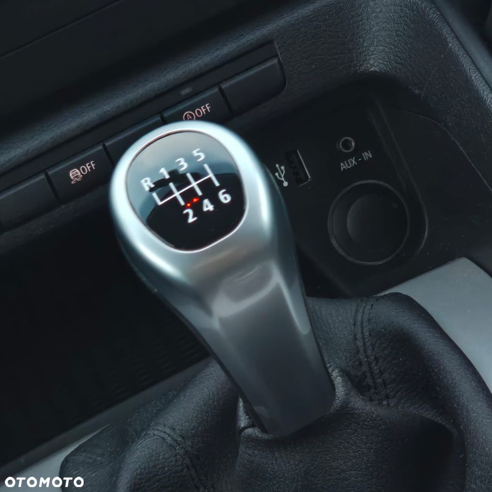 BMW X1 sDrive18d xLine - 26