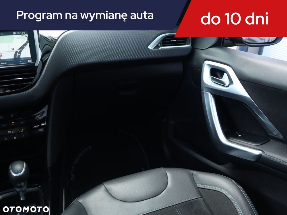 Peugeot 2008 - 10