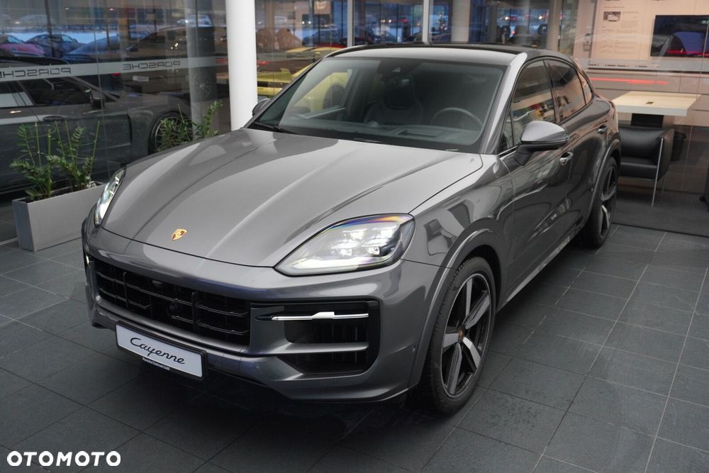 Porsche Cayenne - 4