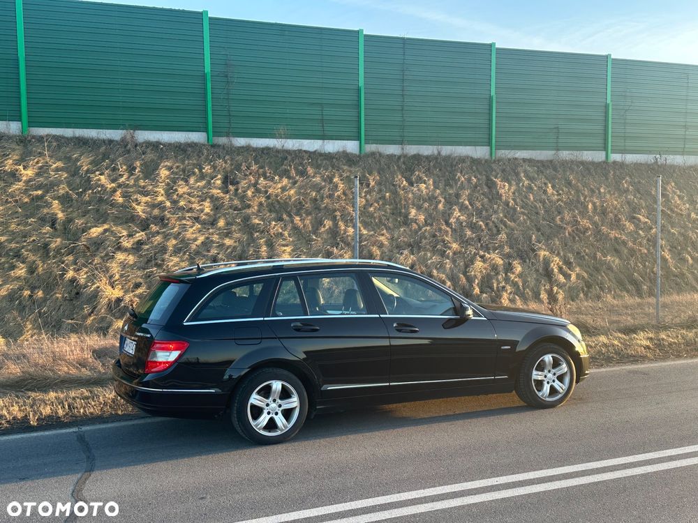 Mercedes-Benz Klasa C 180 K BlueEff Elegance - 5
