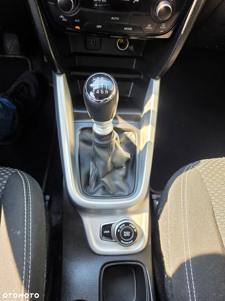 Suzuki Vitara 1.6 DDiS (4x4) Allgrip Comfort - 13