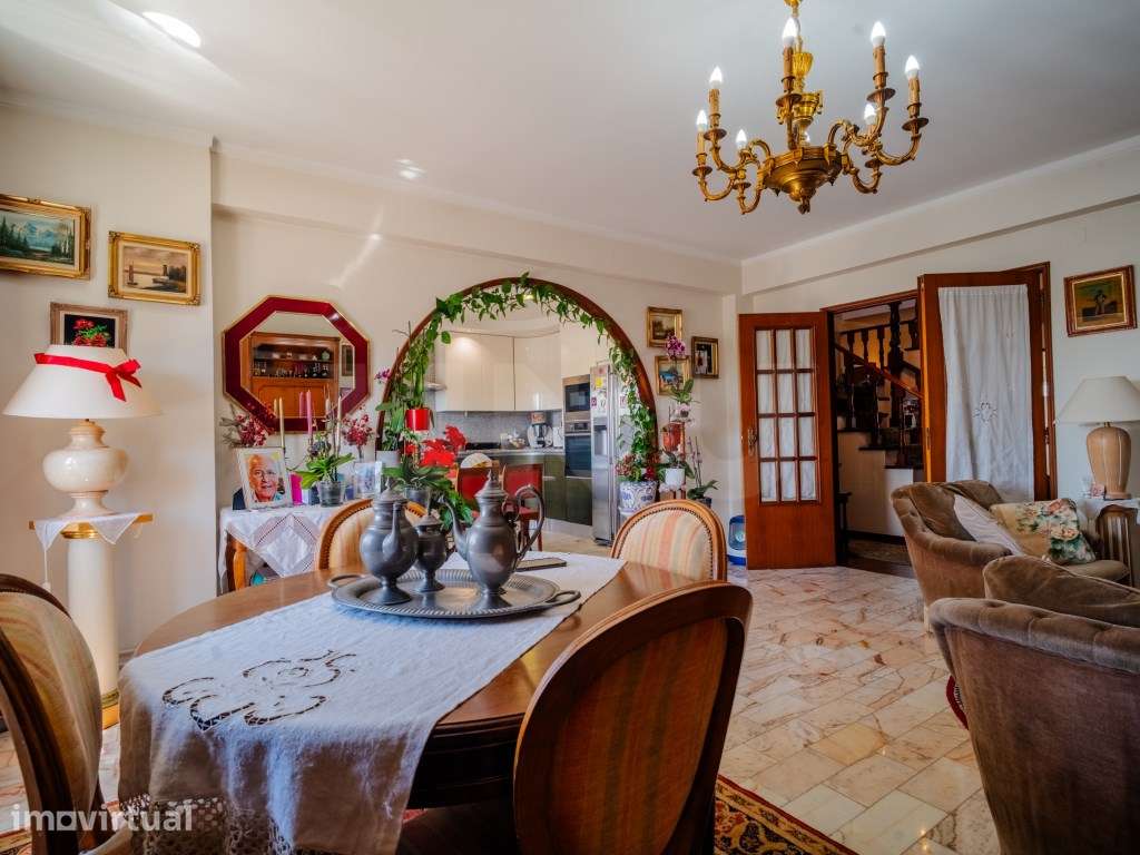 Apartamento Duplex T4 nas Caldas da Rainha - Grande imagem: 3/40