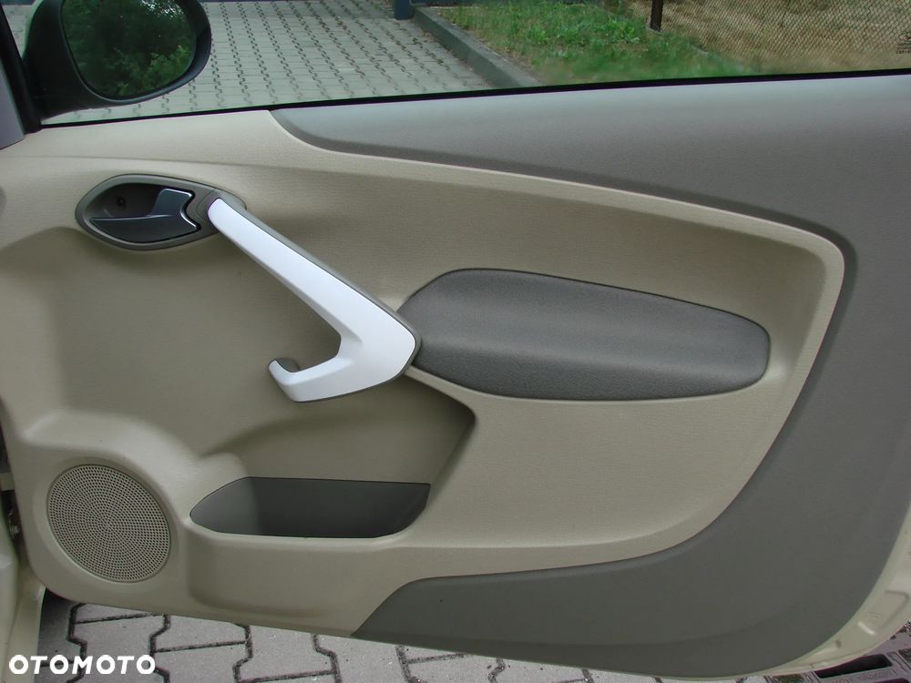 Ford KA - 16