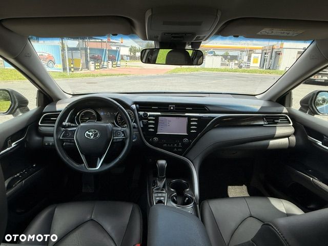 Toyota Camry 2.5 Hybrid Prestige CVT - 19