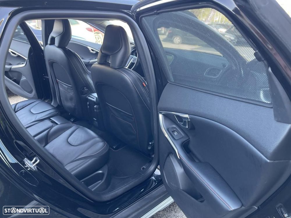 Volvo V40 Cross Country 2.0 D2 Volvo Ocean Race - 18