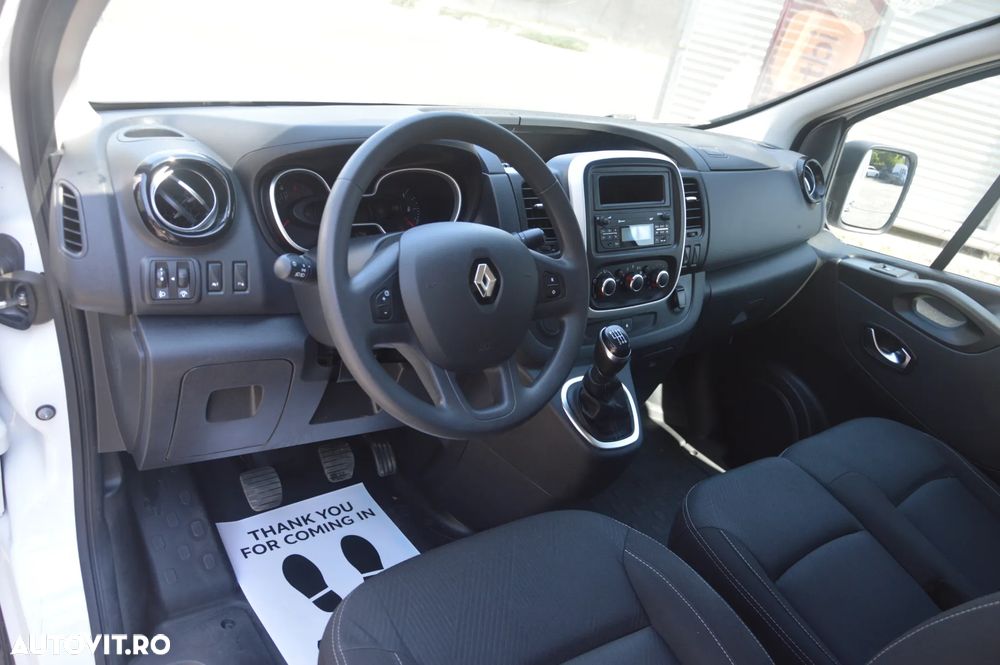 Renault Trafic - 27