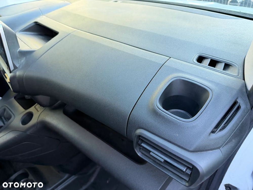 Citroën BERLINGO - 28