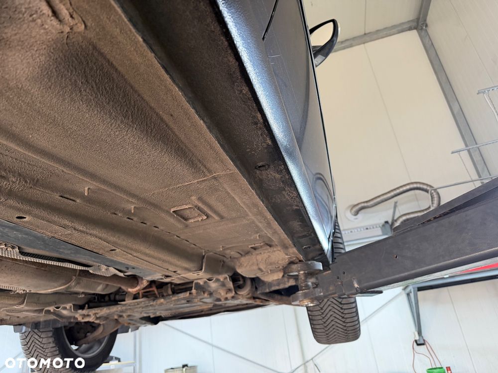 Ford S-Max 2.0 Viva Titanium - 35