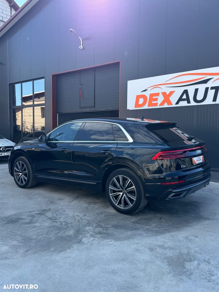 Audi Q8 - 15