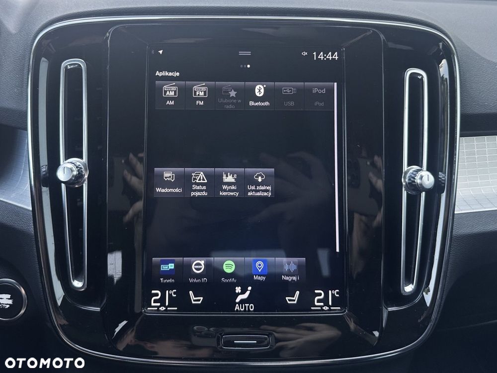 Volvo XC 40 - 15