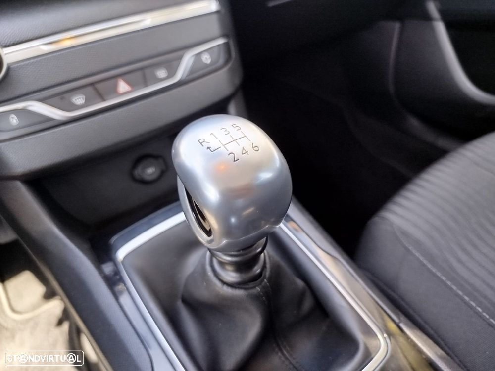 Peugeot 308 1.6 BlueHDi Allure - 21