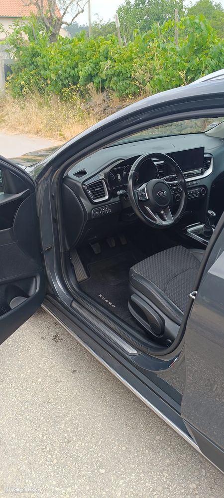 Kia XCeed 1.6 CRDi Tech - 6